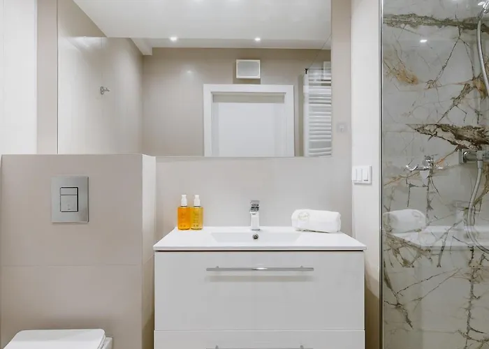 Апартаменти Arte Unia 102 Faktura Vat